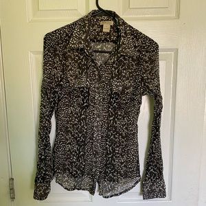 Women’s Button Down Lucky Brand Shirt
